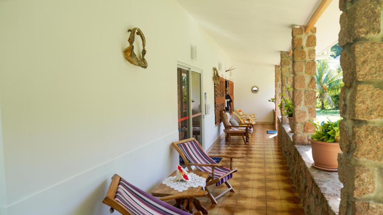 Villa Antonia La Digue Exteriör bild